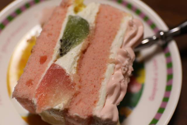 ノリエットのカレンダー型ケーキ 昨日の下高井戸 グルメ ランチのブログ