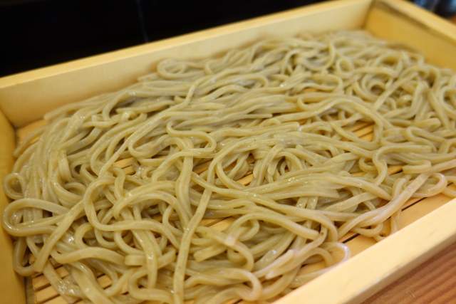 凧ずしのもずく蕎麦