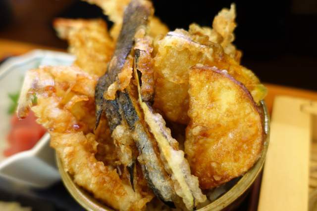 凧ずしのミニ天丼