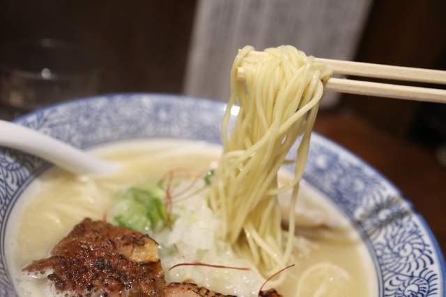 ようすけの麺リフト