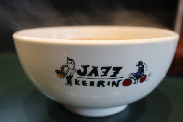 Jazz Keirinのどんぶり